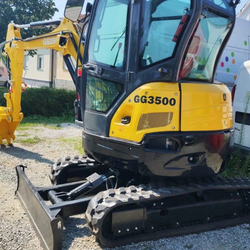 WhatsApp Image 2025-09-04 at 09.27.10