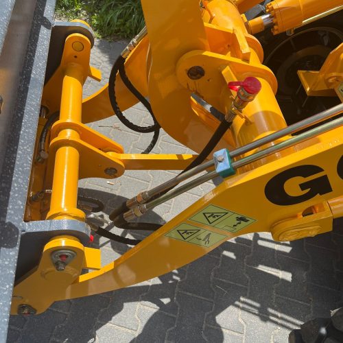 WhatsApp Image 2025-09-04 at 09.27.11 (1)